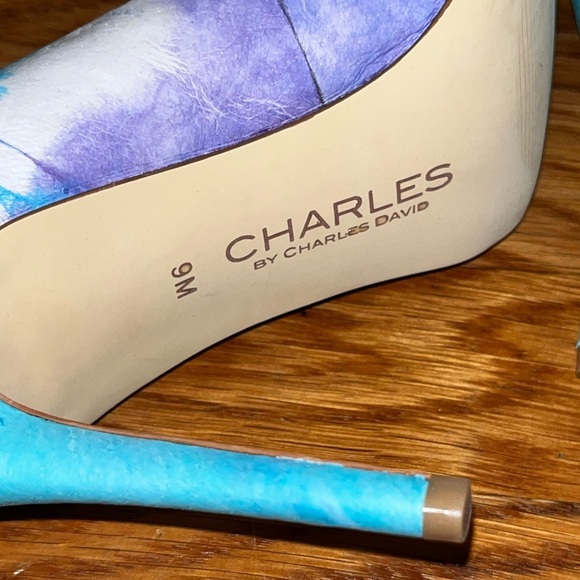 NIB Charles by Charles David stilettos size 9 tye die leather blue artsy fall - Picture 6 of 11